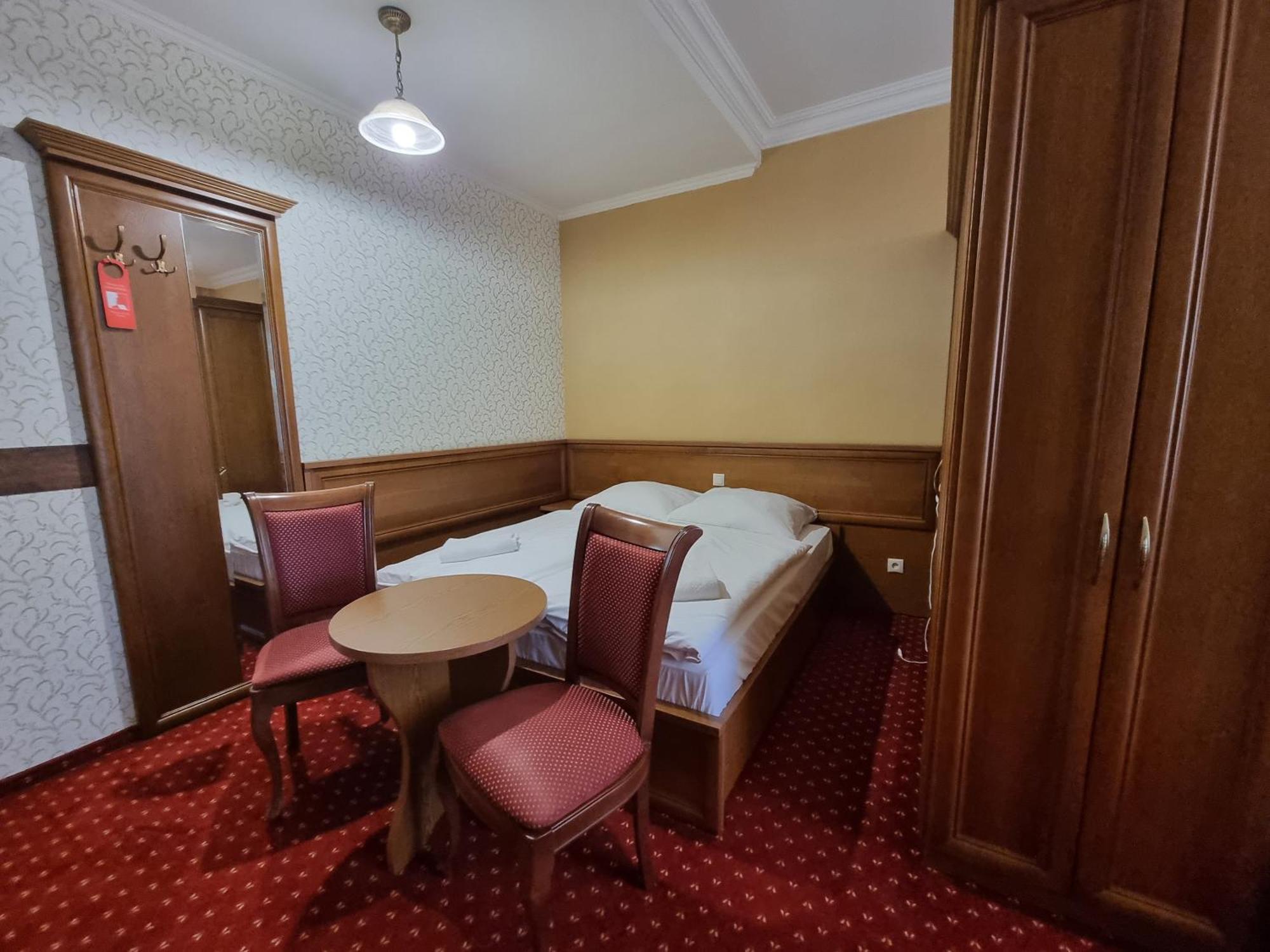 Palac Lucja Bb Zakrzów Dış mekan fotoğraf
