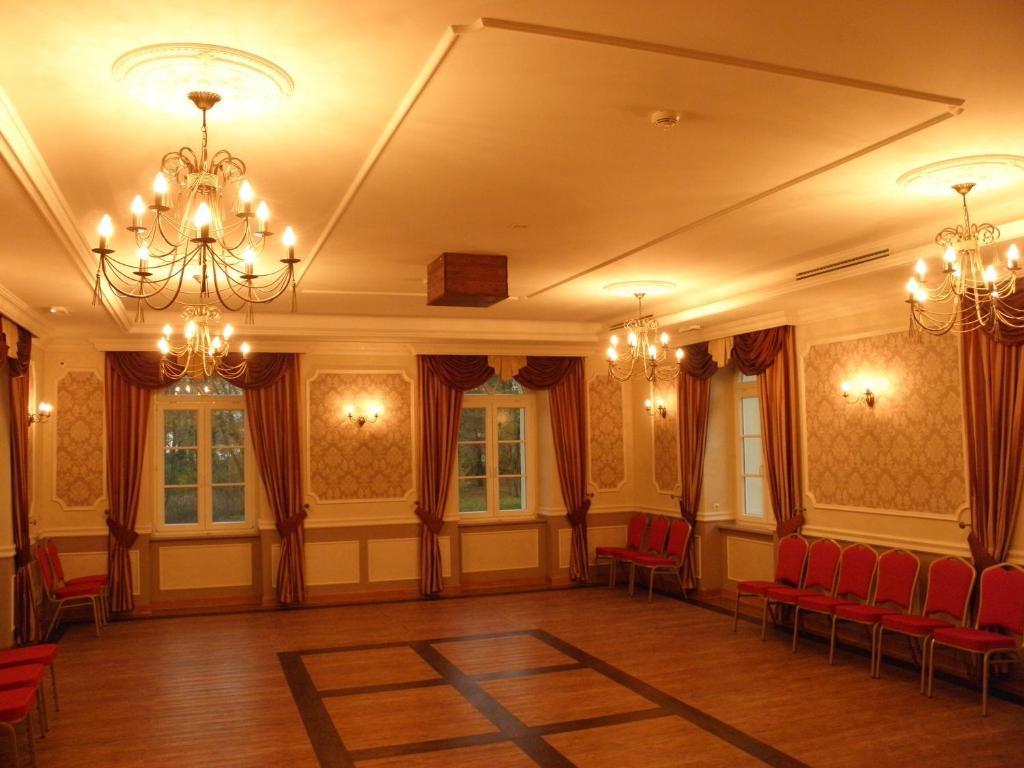Palac Lucja Bb Zakrzów Dış mekan fotoğraf
